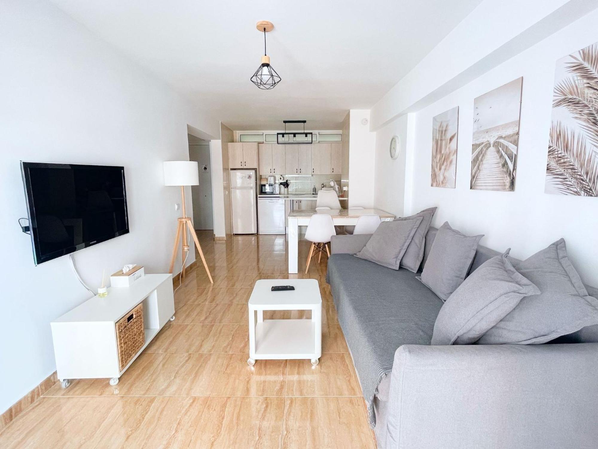 Comodo En By Bebalmy Apartment